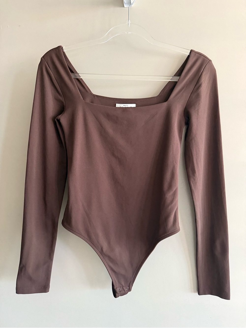 Aritzia Babaton Brown Long-Sleeve Square Neck Bodysuit
